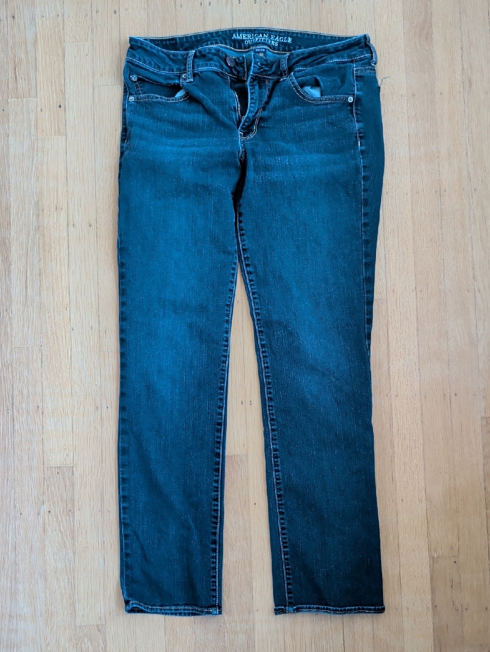American Eagle Outfitters Deep Blue Straight Leg Jeans